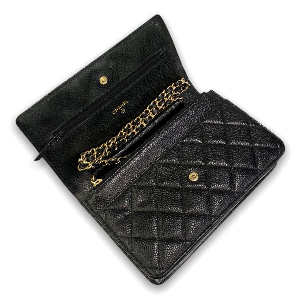Used!I in good condition Chanel wallet on chain 7.5” black caviar with gold hardware Holo 22